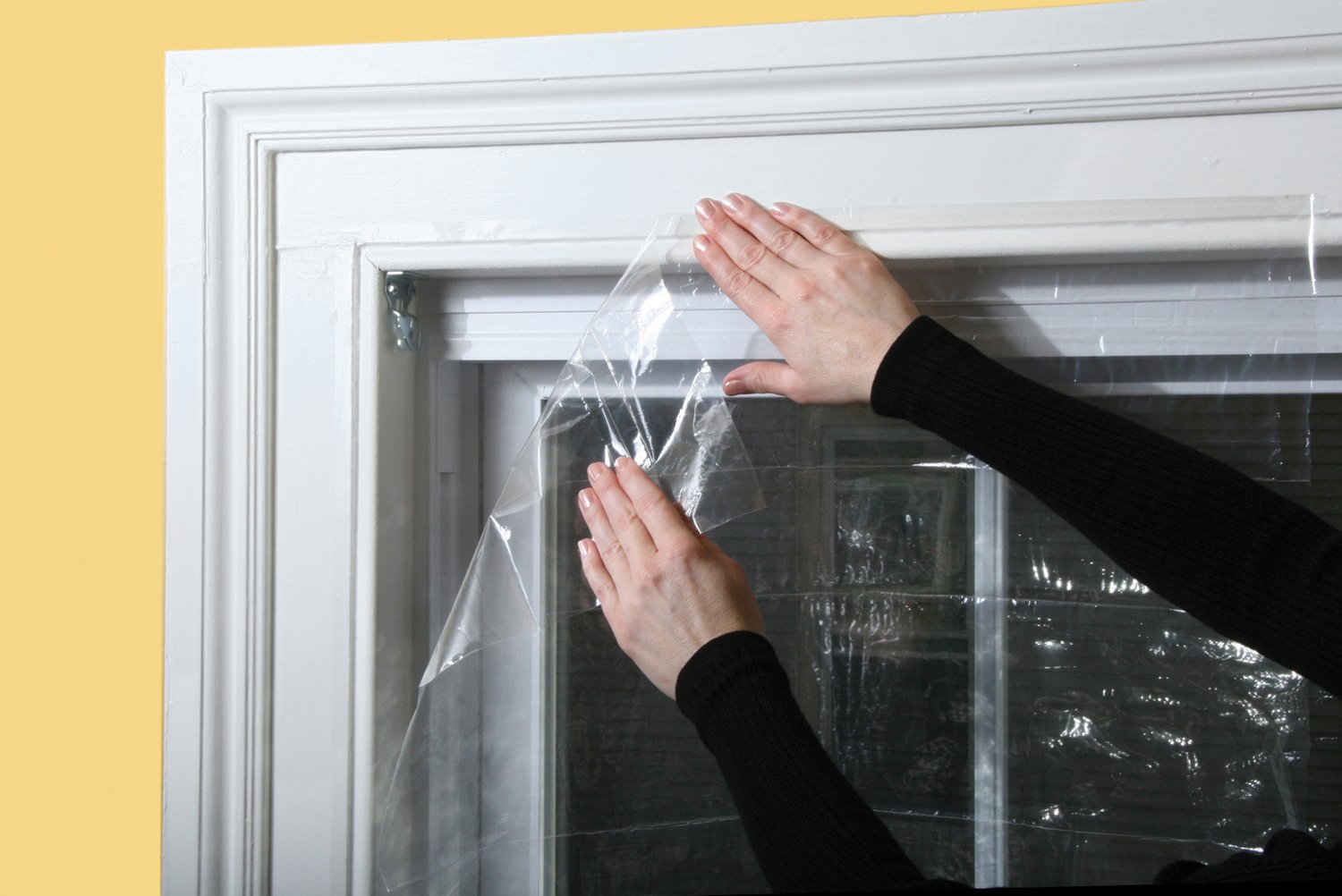 Frost King Shrink Film Window Insulation Kit For Patio Door Or Picture Windows-P (並行輸入品) Frost King Shrink Window Kit F Patio Doors 84